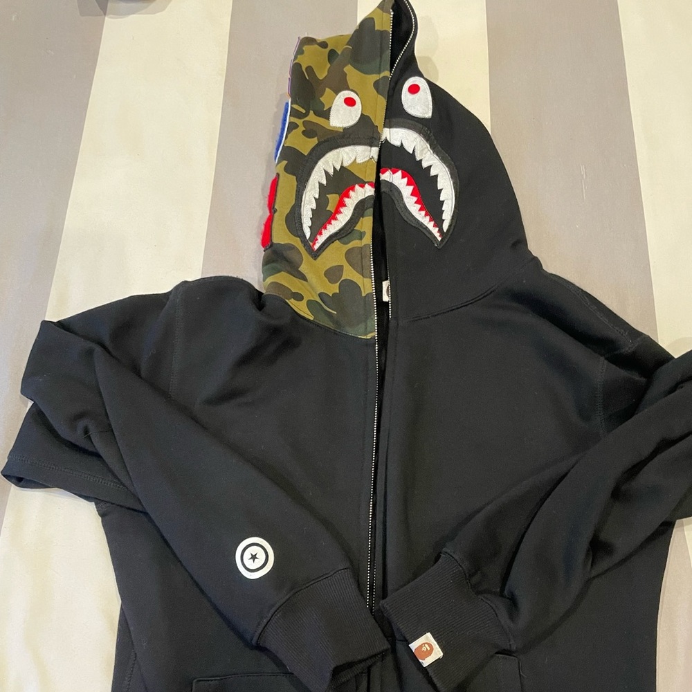 Bape Zip Up Size M
